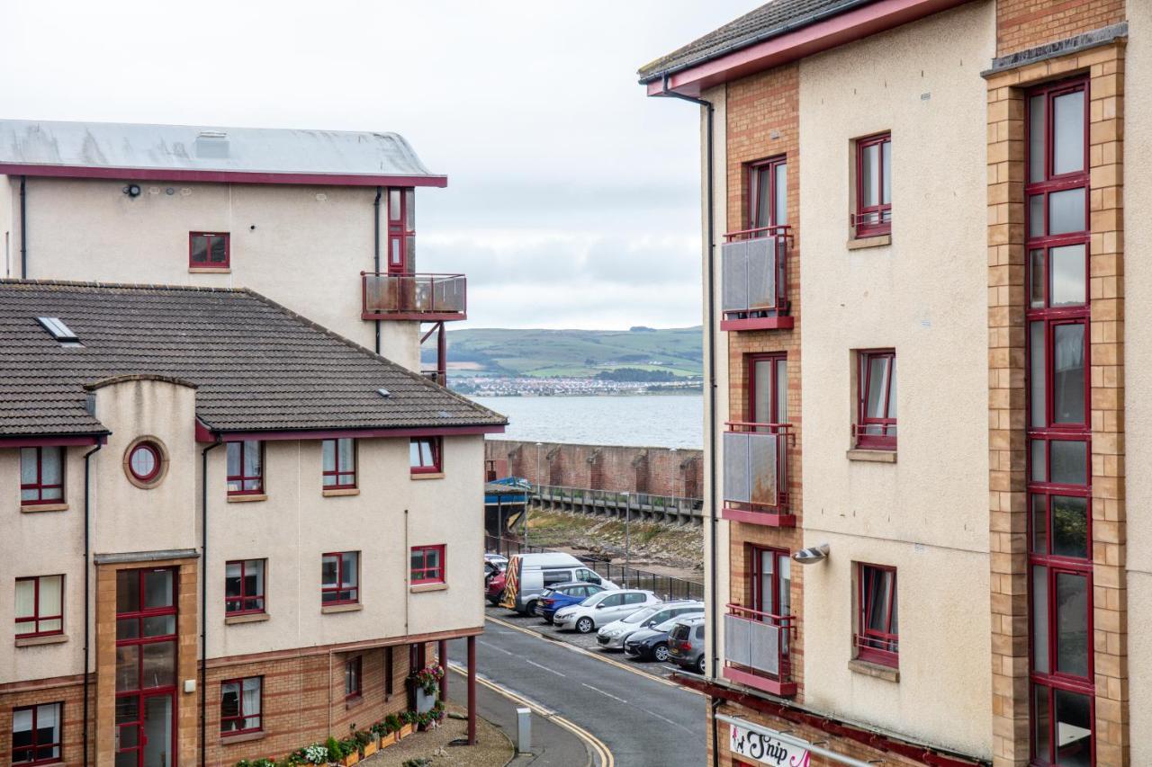 Isla Retreat - Donnini Apartments Ayr Bagian luar foto